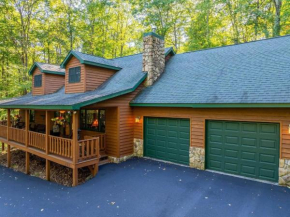 The Bear's Den Lodge